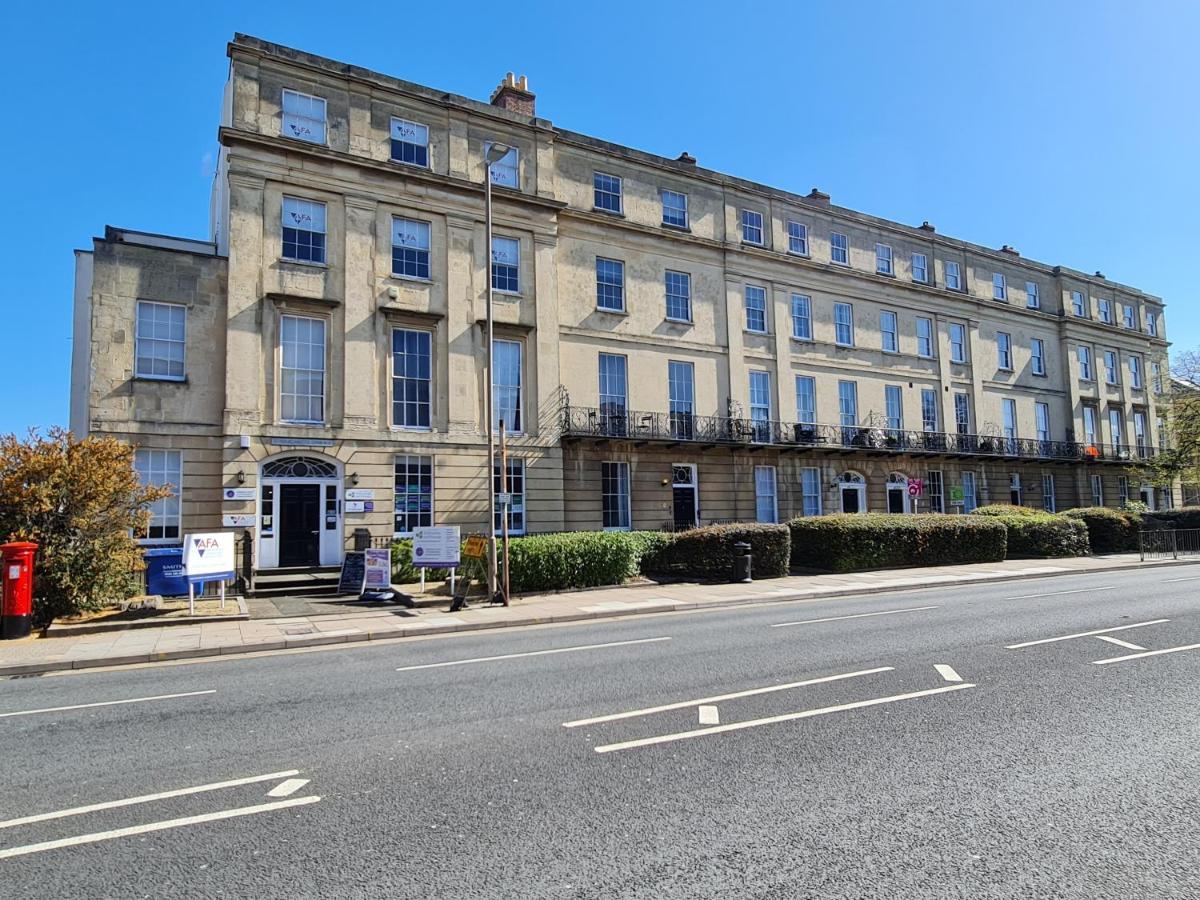 Margaret'S Terrace By Fortuna Property Cheltenham Exterior foto